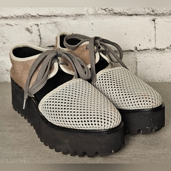 ALL BLACK Perforated Leather Platform Lace Up Sneakers Gray Beige Size 38 - Picture 3 of 15